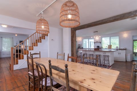 House, 3 Bedrooms | Dining
