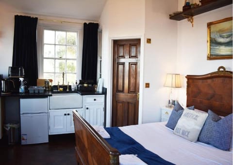 Loft, 1 Bedroom, Smoking, Patio | 1 bedroom