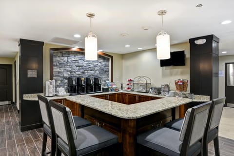 Reconnect with friends and family in the breakfast room.