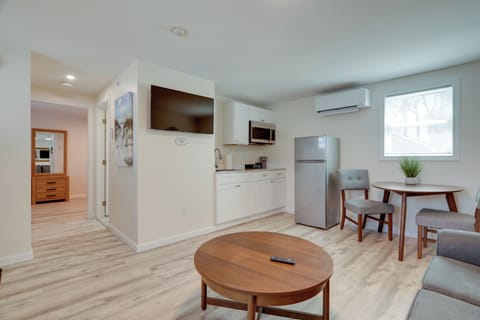 Wareham Vacation Rental | 1BR | 1BA | 450 Sq Ft | 1 Step Required
