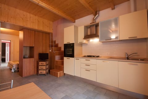 Comfort Apartment, 2 Bedrooms, Kitchen, Beach View | Private kitchen | Full-size fridge, stovetop, coffee/tea maker, cookware/dishes/utensils