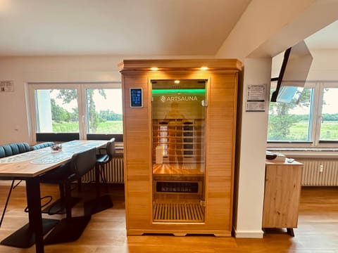 Private infrared sauna – ideal for relaxing after a long day