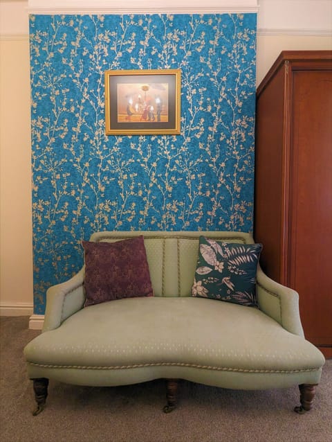 Superior Double Room, Ensuite | Premium bedding, iron/ironing board, free WiFi, bed sheets