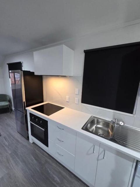 Classic Apartment, 2 Bedrooms, Kitchen | Free WiFi