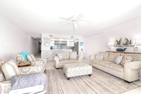 Light and Bright Decor