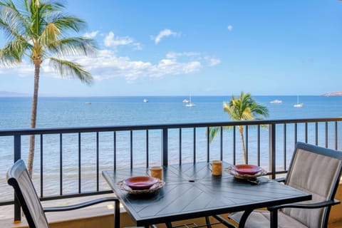 Enjoy your coffee on the top floor balcony while looking at whales and boats in the distance.