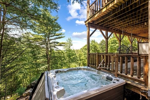 Slip into the outdoor hot tub and take in breathtaking views — a perfect way to relax from sunrise to starlight