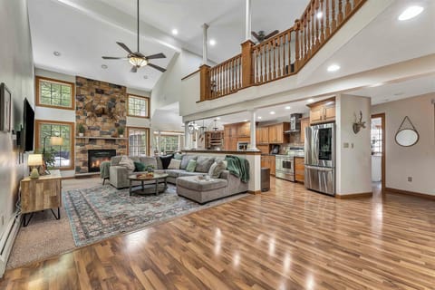 Centered around a cozy gas fireplace, this stylish yet comfy living room invites movie nights, game time, or deep conversation with your favorite people.