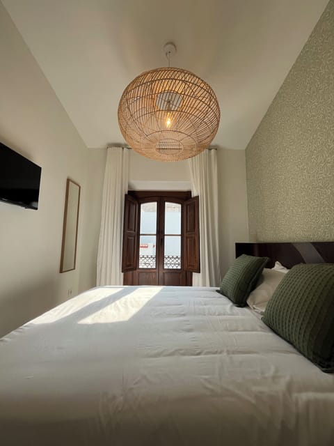 Superior Double Room | In-room safe, desk, laptop workspace, blackout drapes