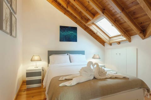 Classic Apartment, Non Smoking, City View | 2 bedrooms, laptop workspace, iron/ironing board, free WiFi