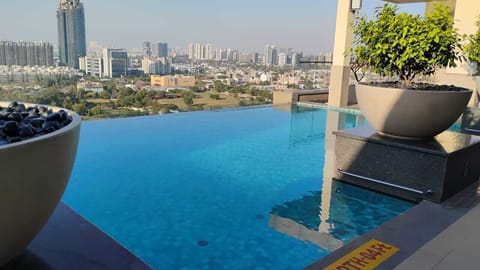 9 indoor pools