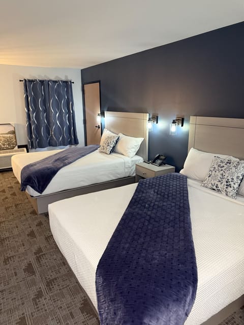 Room, 2 Queen Beds | Free WiFi