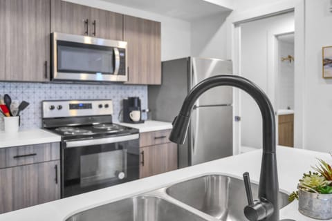 Kitchenware & essentials provided for your stay!