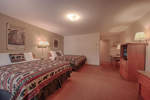 Standard Room, Multiple Beds, Non Smoking | Free WiFi, bed sheets