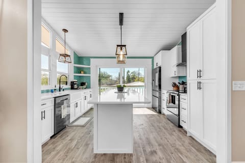 Large Open Kitchen Space