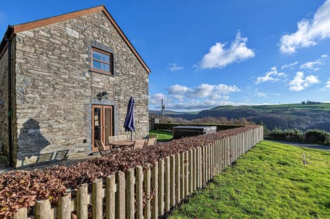 Cottage | Exterior