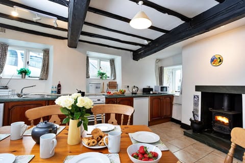 Cottage | Private kitchen