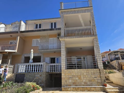Apartment | Exterior