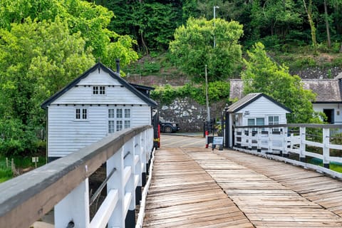 Cottage | Exterior