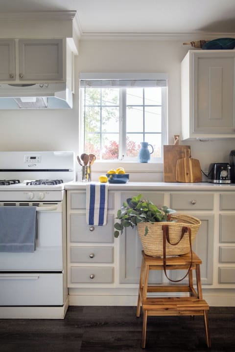 A classic, beautifully designed kitchen, perfect for preparing hearty meals.