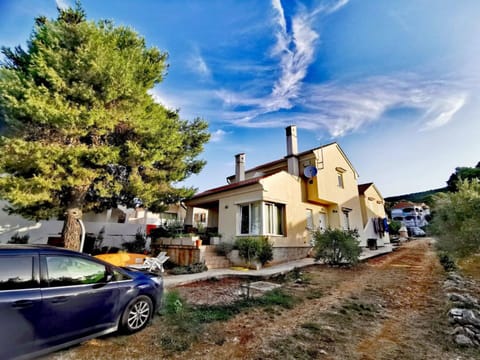 Apartment | Exterior