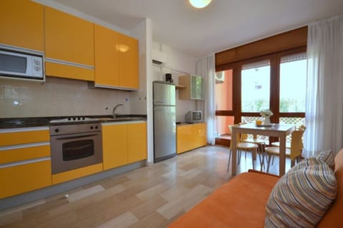 Bright apartment just steps from the beach Apartment in Bibione