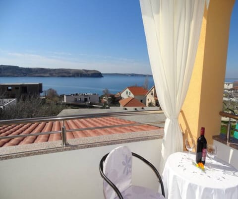 Apartment | Balcony