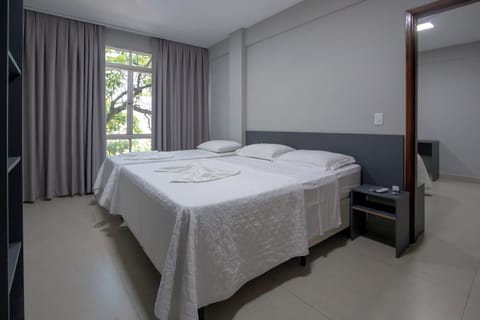 Superior Studio Suite, City View | Free WiFi, bed sheets