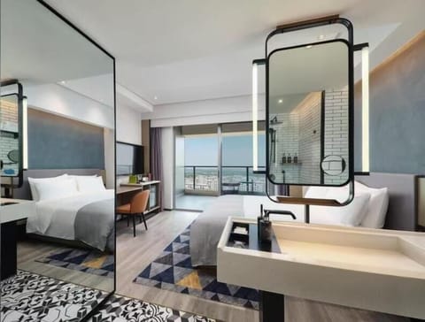 Classic Single Room, Balcony | Premium bedding, down comforters, minibar (free items), in-room safe
