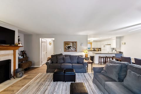 Furniture, Indoors, Living Room, Room, Home Decor