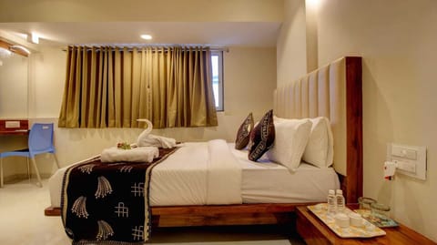 Classic Studio Suite | Premium bedding, bed sheets