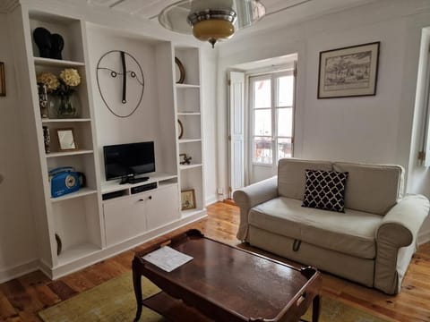 Panoramic Apartment, City View (Chiado View) | Lounge