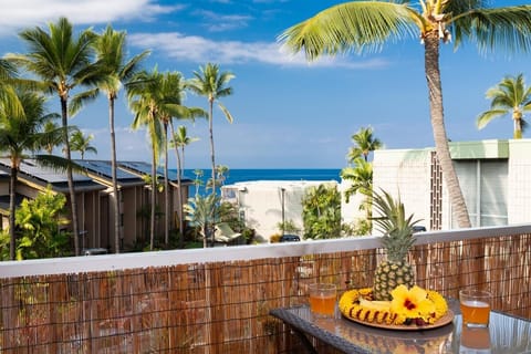 Condo, 1 King Bed with Sofa bed (Alii Villas#320 Remodeled Top Floor &) | Property grounds