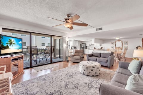 Condo, Multiple Beds (Sea Club #47 - Sea Haven) | Living area