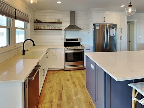 Studio (3 Bedrooms) | Property amenity