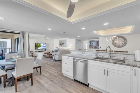Condo, Multiple Beds (Sea Club #46 - Coastal Gem) | Interior