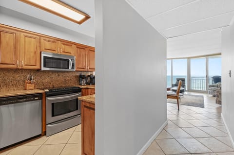 Condo, 1 King Bed with Sofa bed (Surfside Club 503) | Private kitchen | Oven, toaster