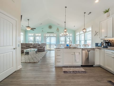 Studio (4 Bedrooms) | Property amenity