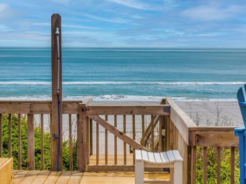 Studio (Multiple Bedrooms) | Property amenity