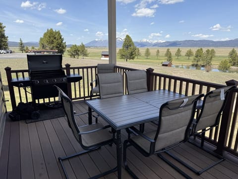 BBQ Grill with patio seating on the back deck!
