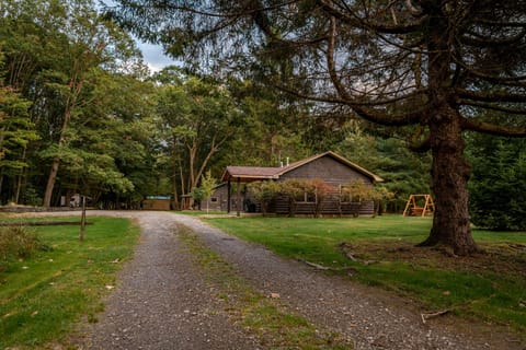 Cooper Lane going to Maple Grove and Twin Oaks