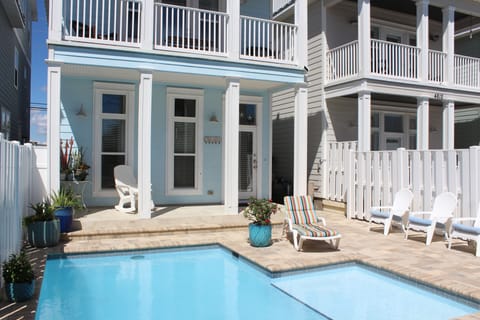 Front of Home
4814 Hispaniola St.