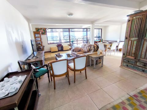 Comfort Double Room, 1 Double Bed, Patio, City View | Living room