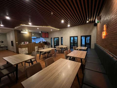 Coffee shop