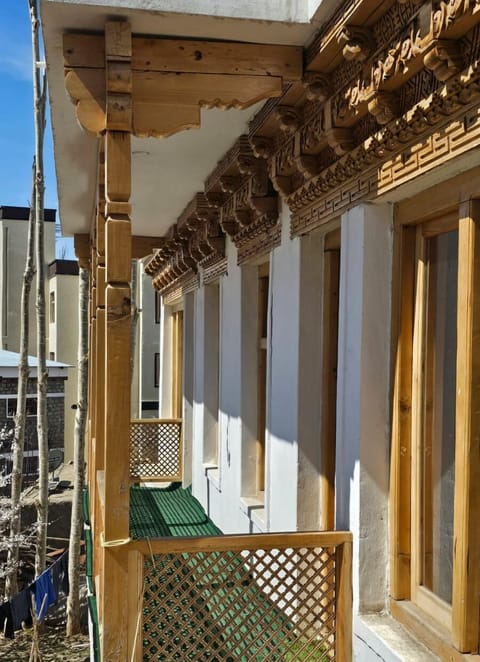 Deluxe Double Room, Balcony, Garden View | Soundproofing, WiFi (free)