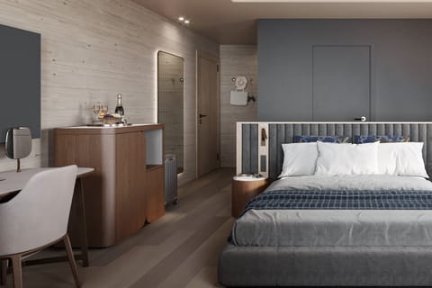 Superior Single King | In-room safe, desk, free WiFi