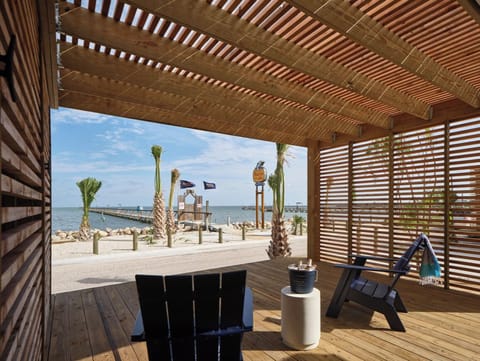 Waterfront Cabana King | Terrace/patio