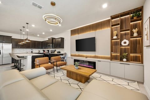 15953 Cape Coral Lp (3).jpg