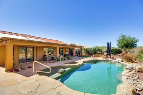 Tucson Vacation Rental | 2BR | 2BA | Step-Free Access | 1,826 Sq Ft