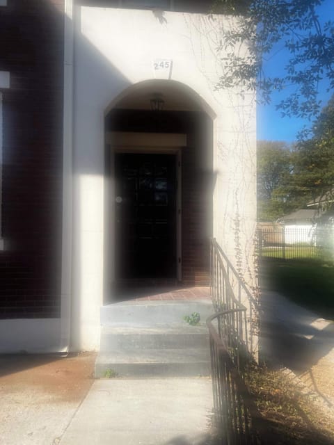 Recent photo taken by our cleaning team, ensuring you see the home how it truly is.